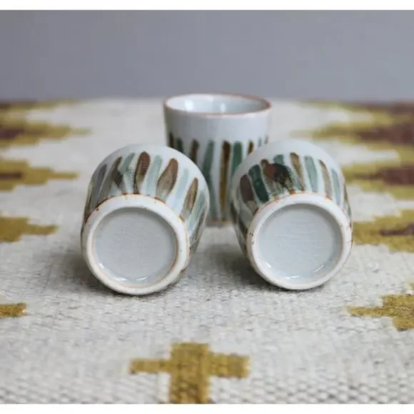1970's Vintage Earthy Japanese Sake Shot Glasses Set of 3 ~ Ceramic Crackle - Picture 4 of 5